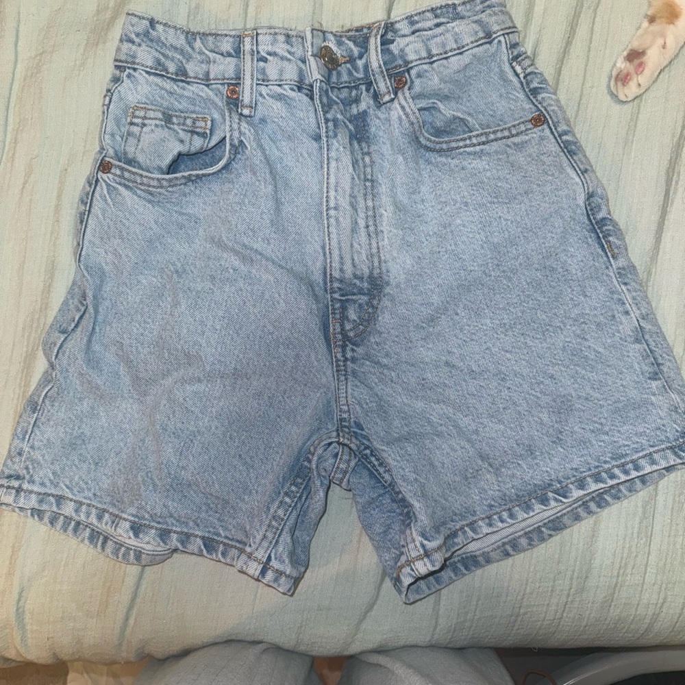 Zara mom short size 2